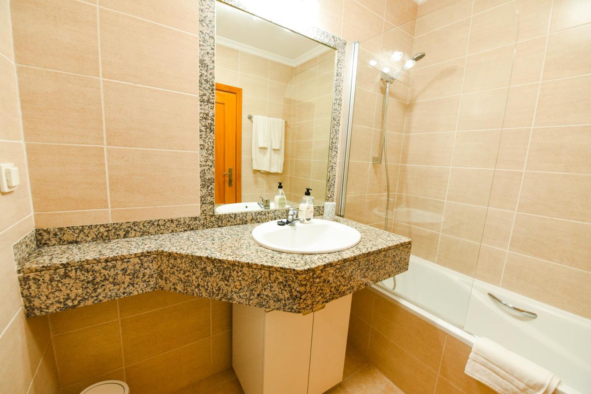 Tranquility Apartment คานีโซ ภายนอก รูปภาพ